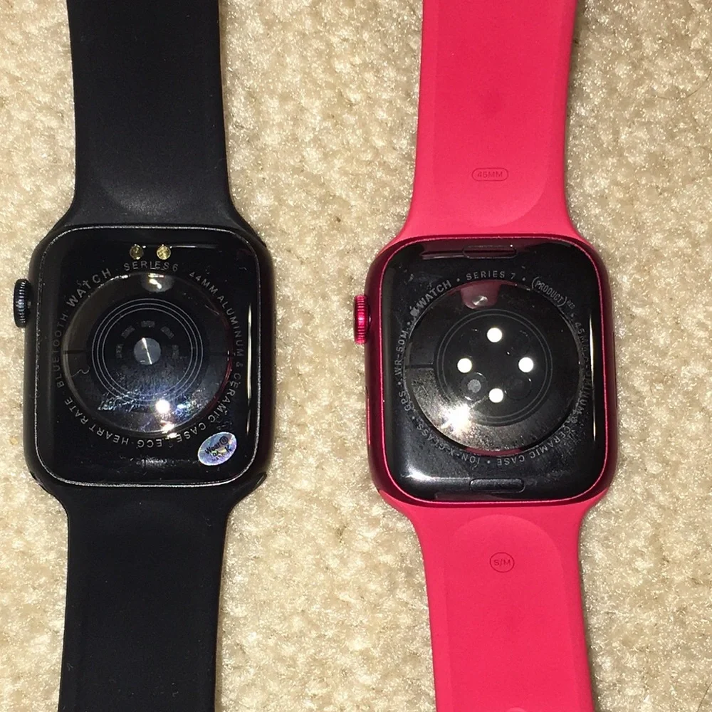 Black Apple Watch Look A Like Called W26!